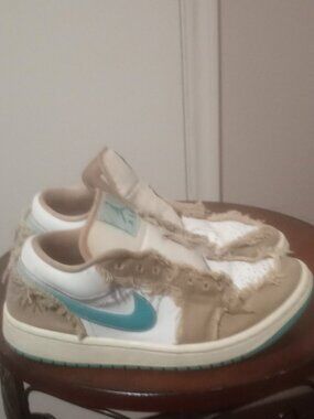 Women's Nike Air Jordan 1 Low SE Shoes Sesame Dusty Cactus HF4983-252 Size 7.5